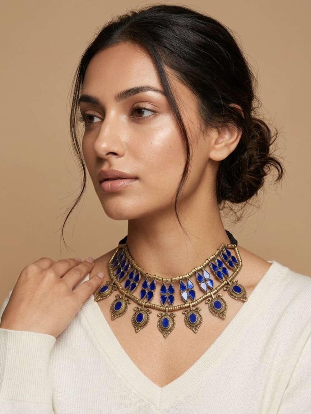 Handmade Tribal Choker Necklace: Glass Stone Ethnic Collar